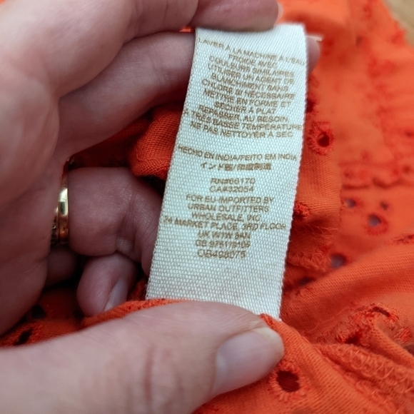 𝅺free PEOPLE orange dream eyelet cut away halter tank top xs - Picture 7 of 9